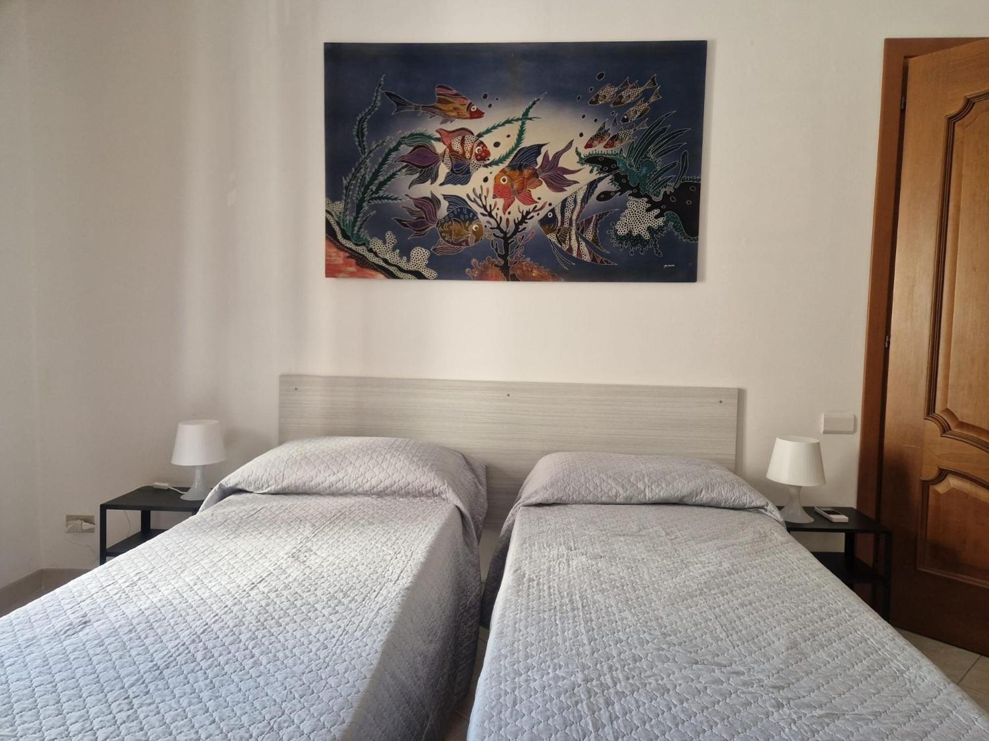La Casa Di Angelica Apartment Каляри Екстериор снимка
